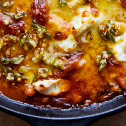 Arabic Baked Beans With Tomato And Cheddar