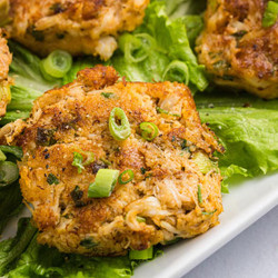 Keto Salmon Cakes
