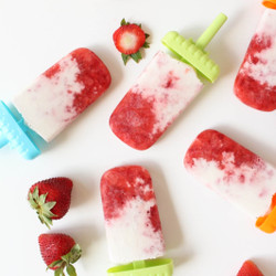 [dairy-free] Strawberries 'n Cream Popsicles