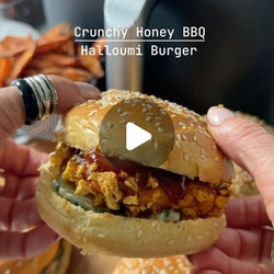 Crunchy Honey Bbq Halloumi Burger