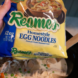 Slow Cooker Chicken And Noodles