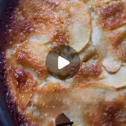 Balzano Apple Cake