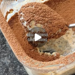 Viral Tiramisu Chia Seed Pudding
