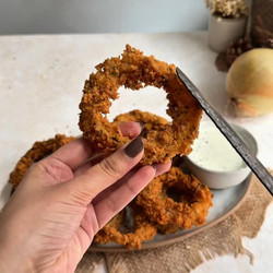 The Crispiest Onion Rings Recipe
