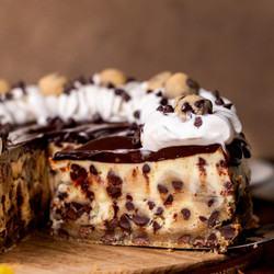 Chocolate Chip Cookie Dough Cheesecake
