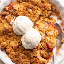 4 Ingredient Peach Cobbler (gluten-free!)