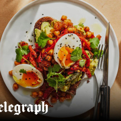 Jammy Eggs With Chickpeas, Peppers And Avocado