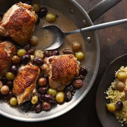 Pan Roasted Chicken Thighs With Grapes And Olives