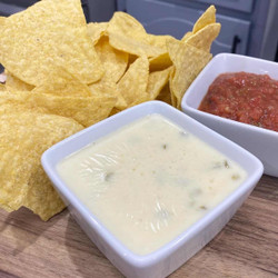 Easy White Queso