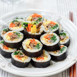 Kimbap (seaweed Rice Rolls)