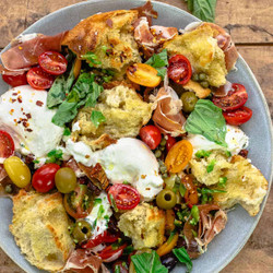 10-min Burrata With Tomato, Basil, And Prosciutto