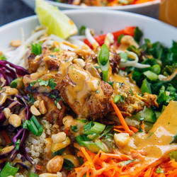 Thai Peanut Chicken Buddha Bowls