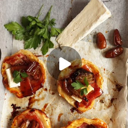 Medjool Date Appetizers With Prosciutto And Brie