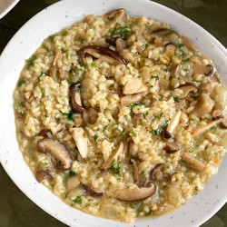 Pressure Cooker Vegan Mushroom Risotto