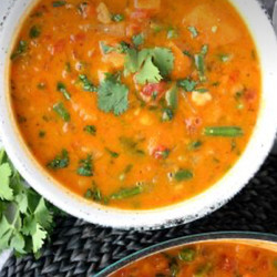 Rockin' Moroccan Stew (Looneyspoons collection)
