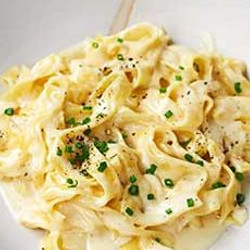 Fettuccine Alfredo