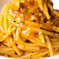Garlic Chilli Cacio E Pepe