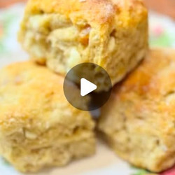 Apricot And White Chocolate Scones