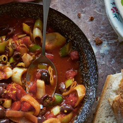 Leek Stew With Olives (mâncare De Praz Cu Măsline)
