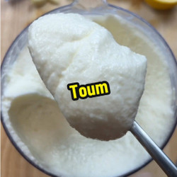 Lebanese Garlic Sauce aka Toum