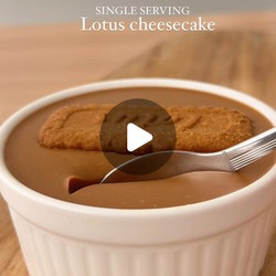 Lotus Biscoff Cheesecake