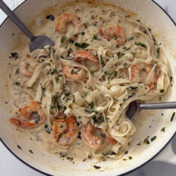 Lemon Garlic Shrimp Pasta