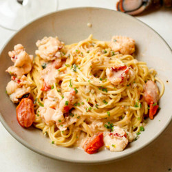 Lobster Pasta With Cream Sauce