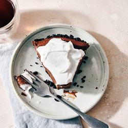 No-bake Vegan Chocolate Pie