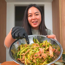 Crunchy Asian Salad With Shredded Chicken