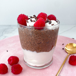 Instant Raspberry Chocolate Chia Pudding