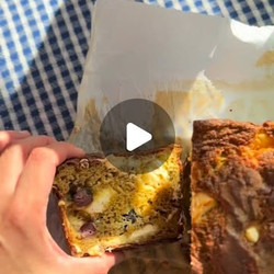 Lentil, Olive &amp; Feta Savory Cake