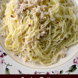 Garlic Butter Crab Pasta