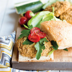 White Bean &amp; Zucchini Burger