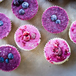 Mini Vegan Cheesecakes