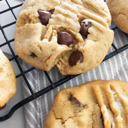 Toll House Super Soft Peanut Butter Cookies!