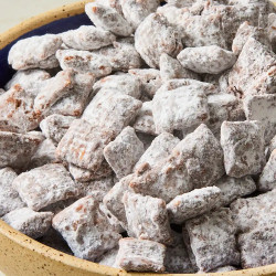How To Make Puppy Chow (or Muddy Buddies)