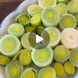 Braised Leeks In White Wine And Cream
