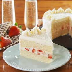 Best-ever Champagne Cake