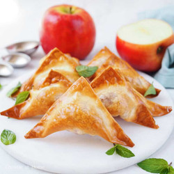 Apple Cinnamon Wontons