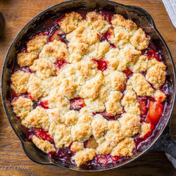 Easy Plum Cobbler