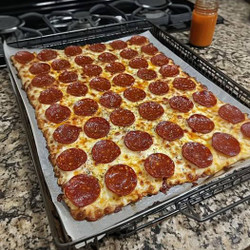 Low Carb Sheet Pan Pepperoni Pizza