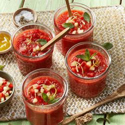 Fruchtige Melonen-Gazpacho