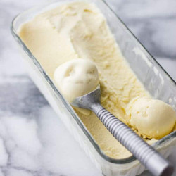 5-ingredient Goat Cheese Honey Ice Cream