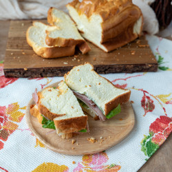 Keto Cottage Cheese Cloud Bread