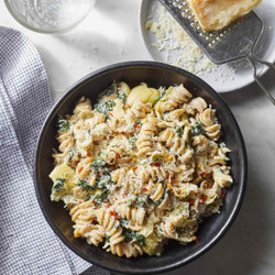 Spinach &amp; Artichoke Dip Pasta