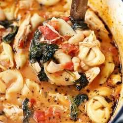 Creamy Tuscan Garlic Tortellini Soup