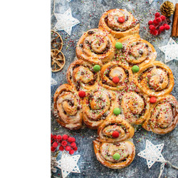 Mincemeat Bun Christmas Tree