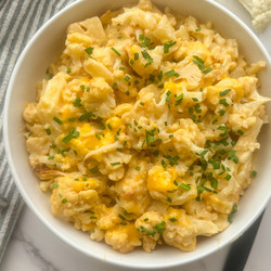Slow Cooker Keto Cauliflower Mac &amp; Cheese