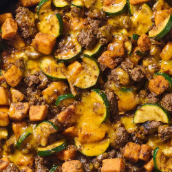 One-pan Cheesy Ground Beef And Zucchini