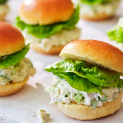 Danielle Alvarez Shares Her Favourite Chicken Sandwich Recipe Of All Time